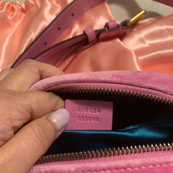 Limited Edition Gucci Pink Velvet with crystals beltbag: size 85cm 34” - Picture 6 of 6